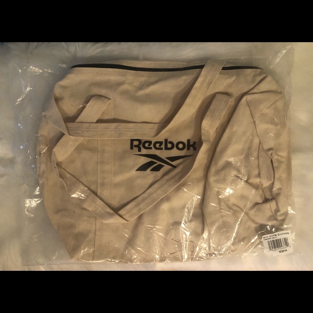 πHPπ Reebok Canvas Zippered Duffle Bag - Picture 3 of 3